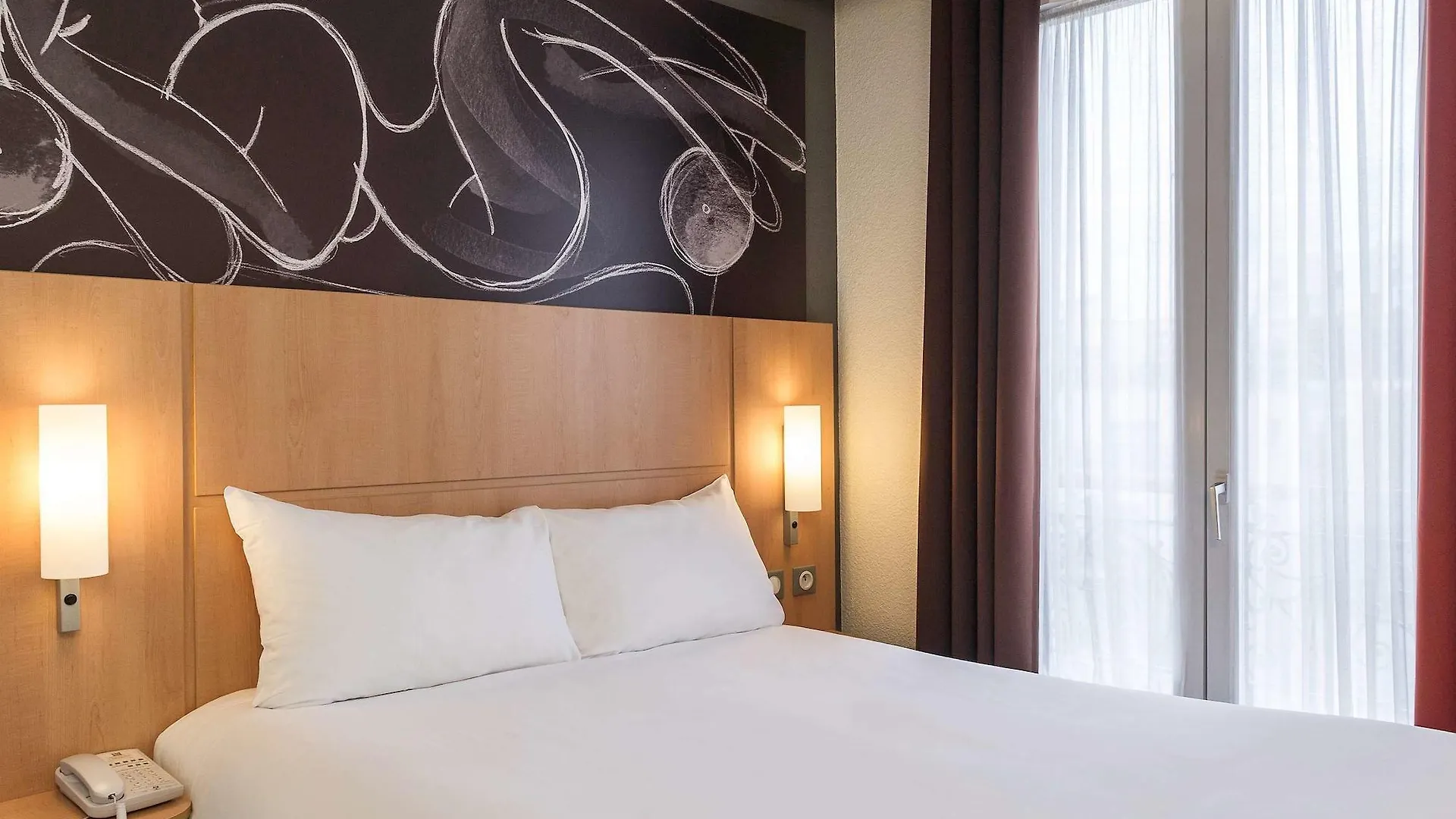 Ibis Vaugirard Porte De Versailles 3* פריז