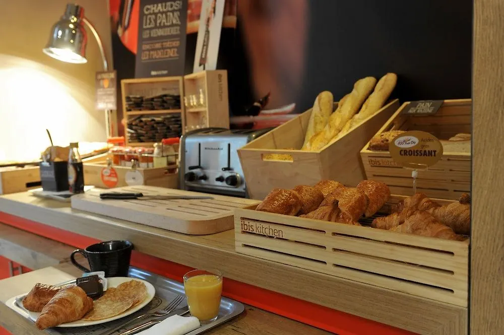 Ibis Vaugirard Porte De Versailles פריז