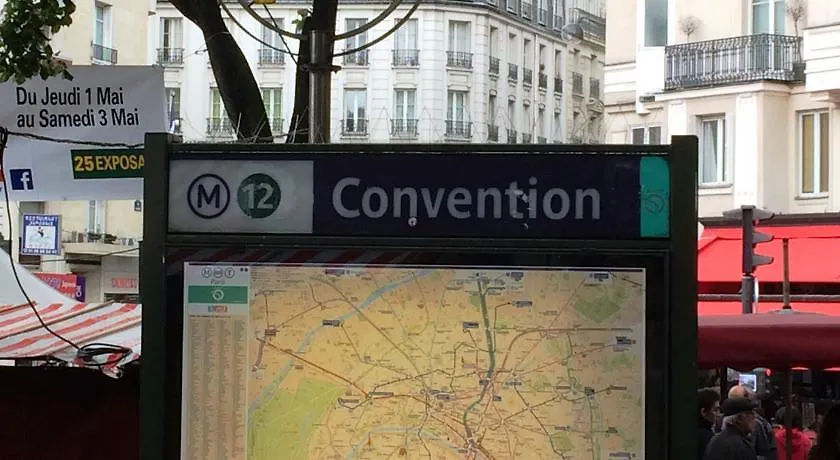 Ibis Vaugirard Porte De Versailles פריז