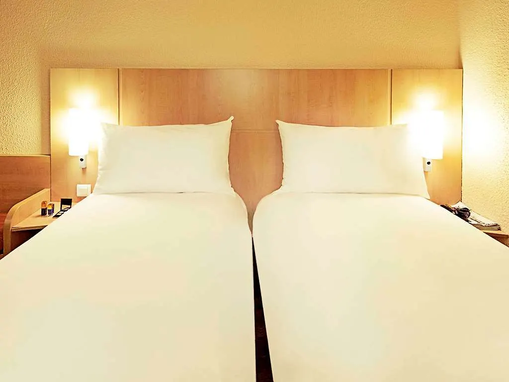 Ibis Vaugirard Porte De Versailles פריז