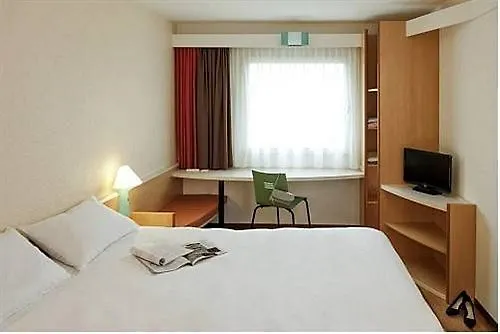Ibis Vaugirard Porte De Versailles Parijs